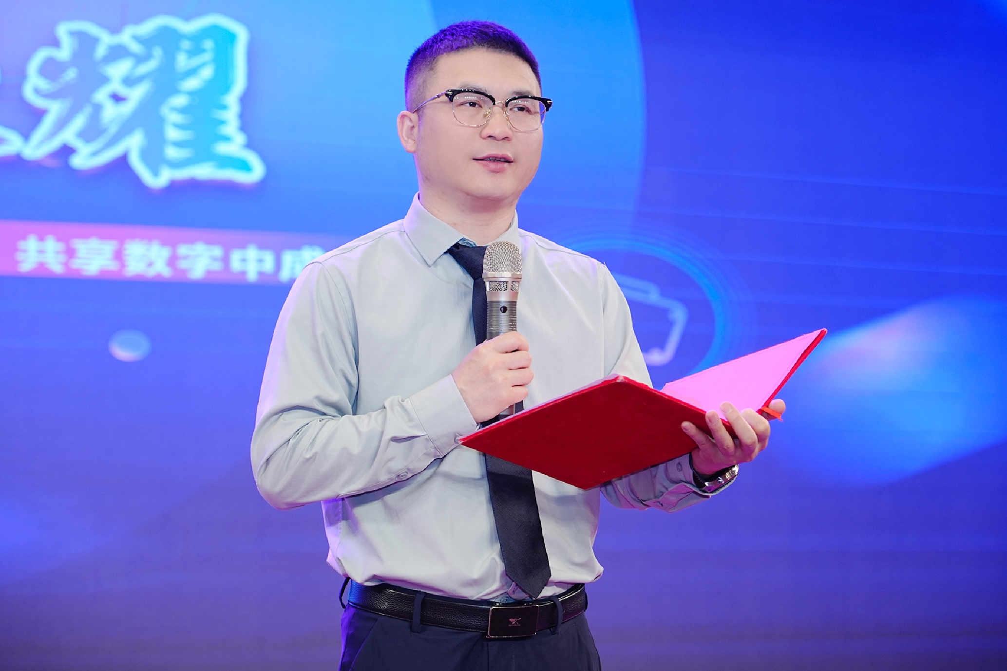 5·18盛典回顧｜你的故事·我們的榮耀——百全品牌因你而閃耀